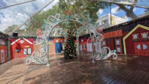 Programação de Natal nas praças de Ponta Grossa começa neste sábado (2)
