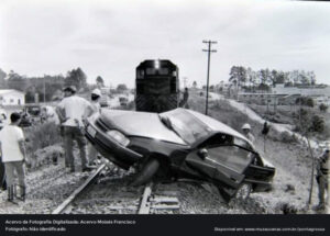 Acidente de Carro e Trem