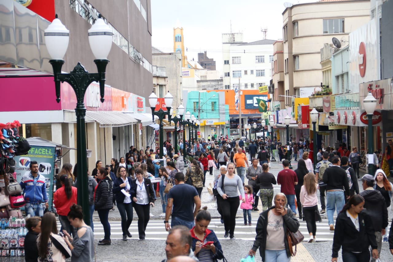 Confira o que abre e fecha durante o feriado em Ponta Grossa