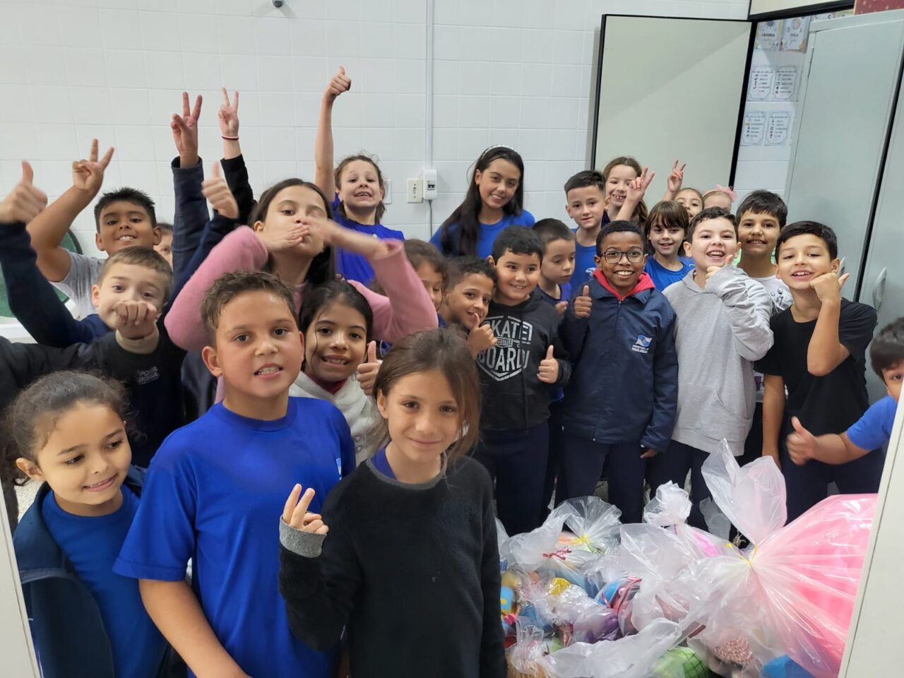 Rio Grande do Sul agradece cartas e doações enviadas por alunos de Ponta Grossa