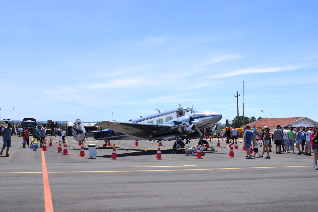 Aeroporto Sant’Ana recebe nova exposição de aviões com nova edição do “Nos Ares de PG”