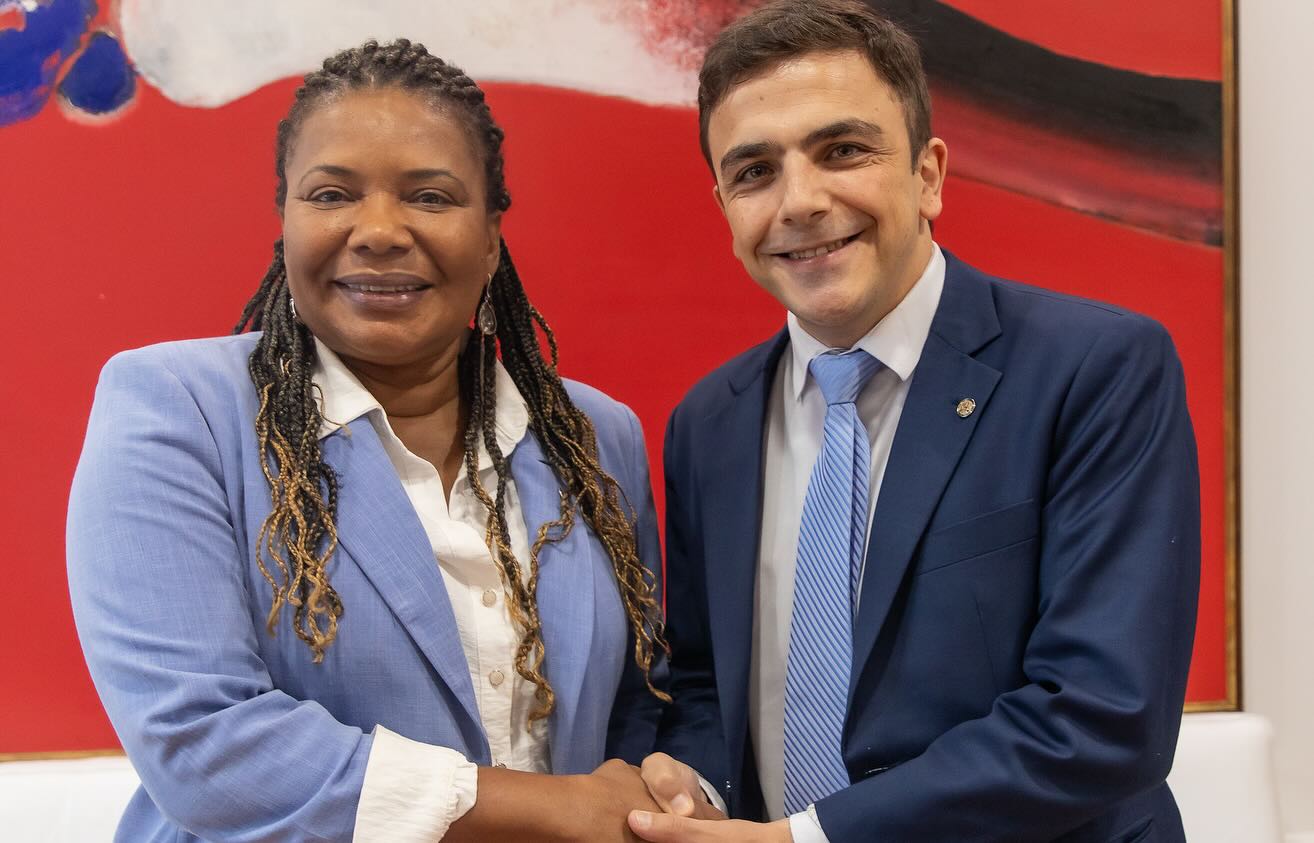 Aliel recebe ministra da Cultura para compromissos em Ponta Grossa