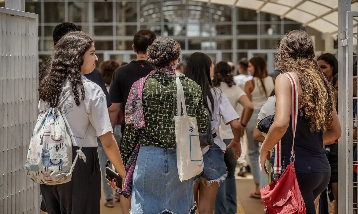 Inscrições para o Enem 2024 terminam nesta sexta-feira (07)