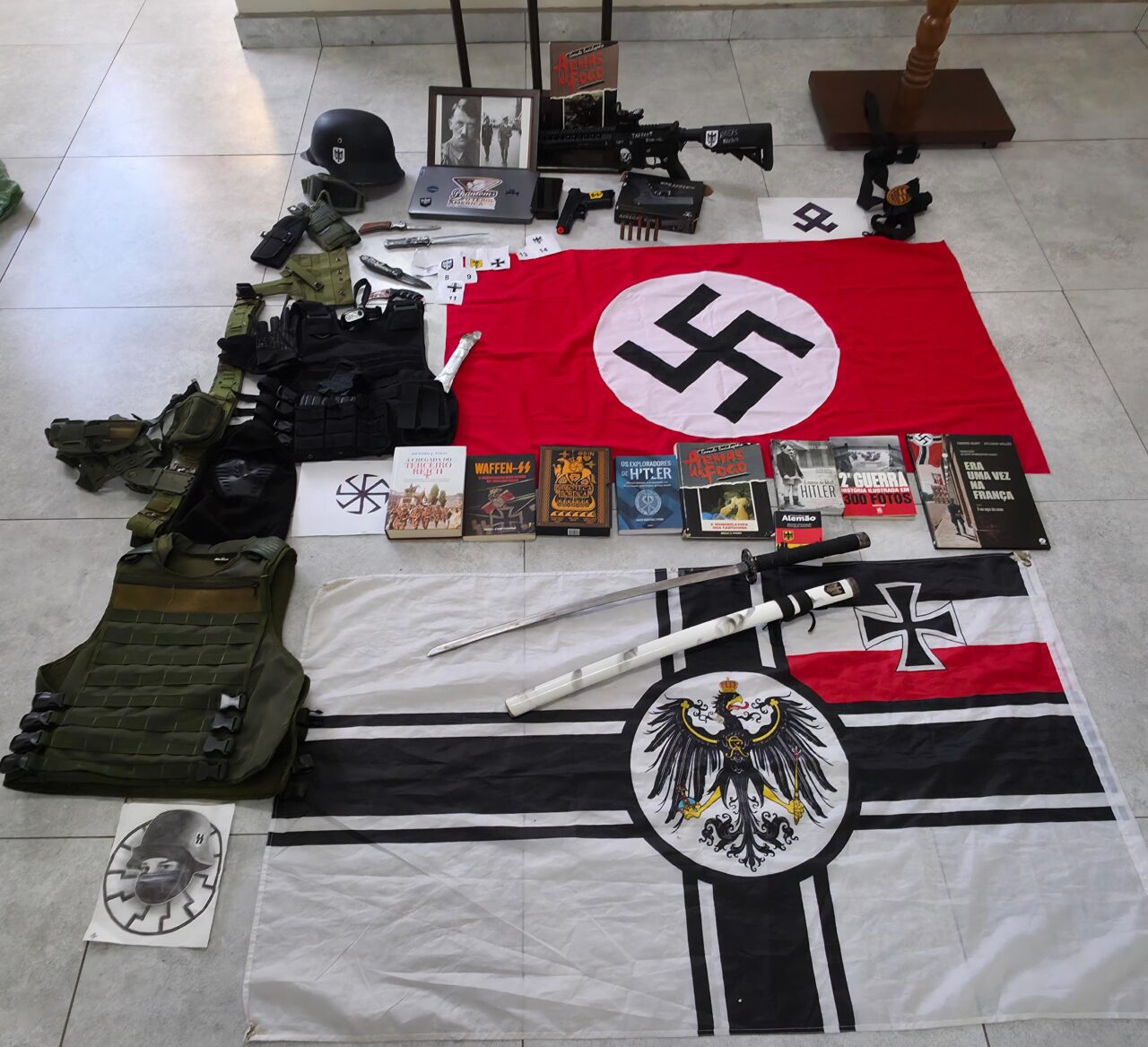 Jovem é preso em Ponta Grossa por exaltar nazismo e planejar ataque