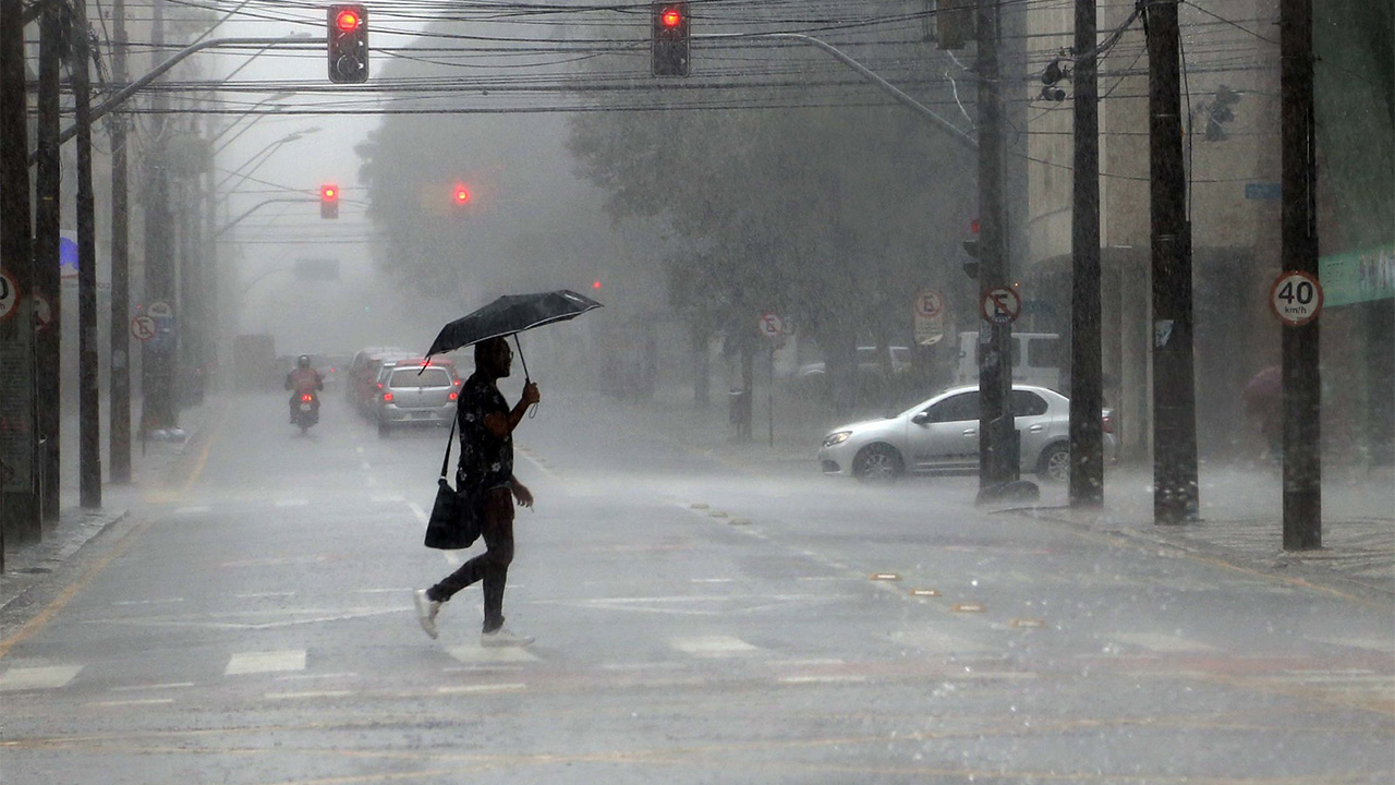 Frio volta ao Paraná e mínima pode chegar a 0°C nos Campos Gerais