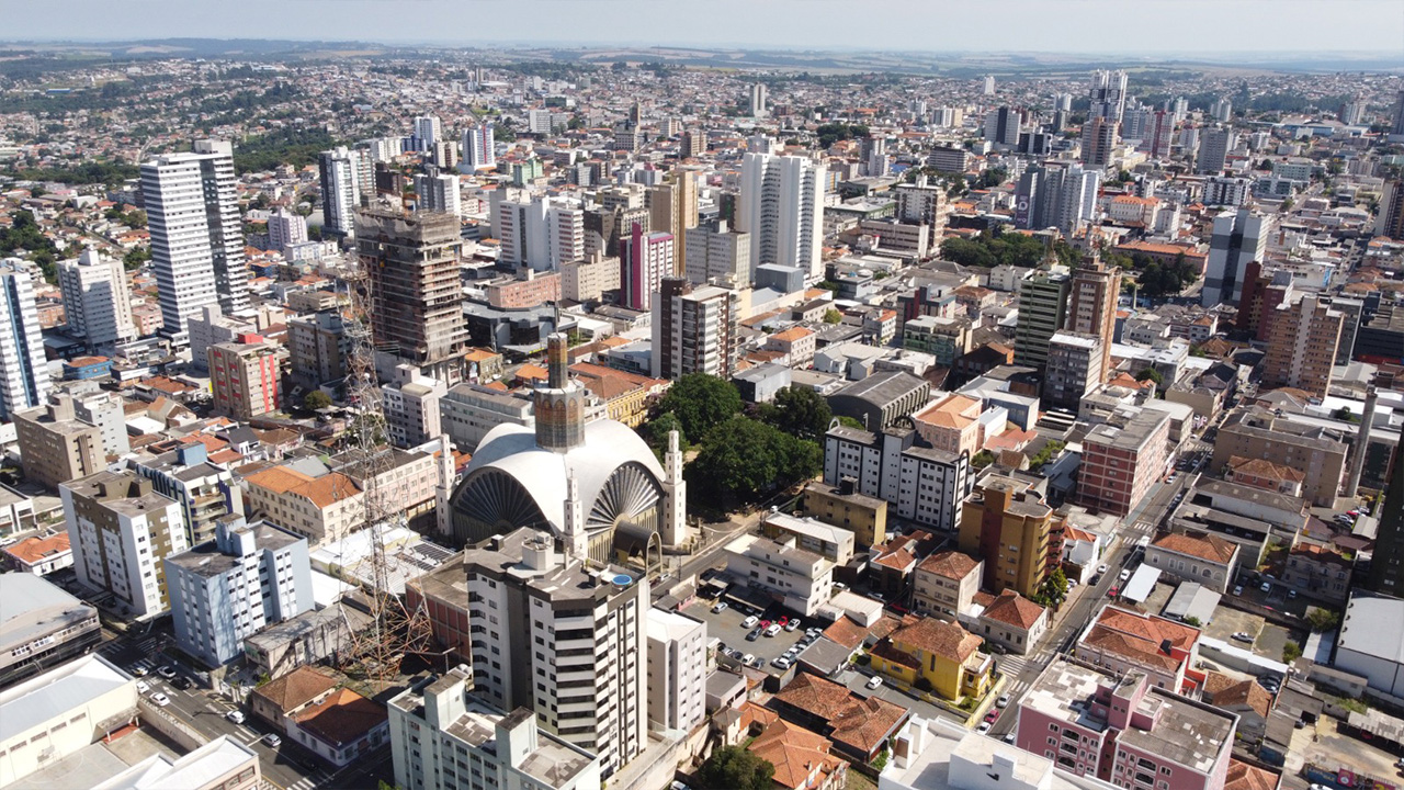 Ponta Grossa registra saldo positivo de 2,2 mil vagas de emprego no 1º semestre