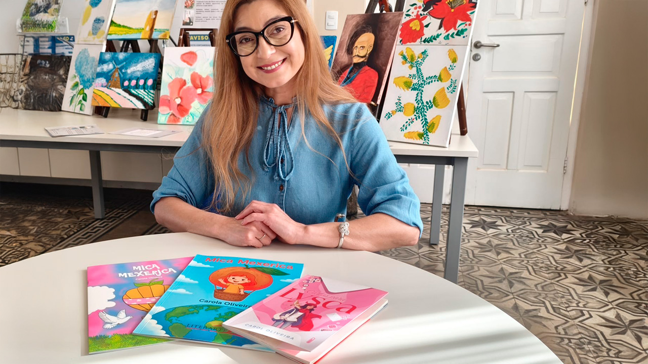 Escritora Carol Oliveira lança “Mica Mexerica” em Ponta Grossa