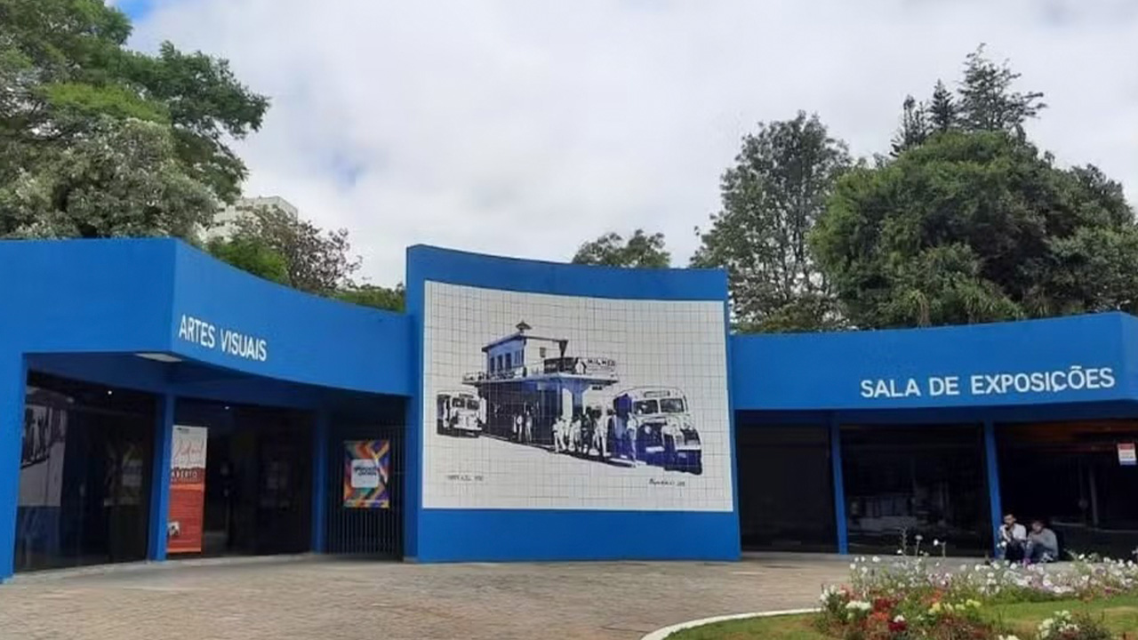 Ponto Azul e Acervo Municipal recebem novas exposições de arte