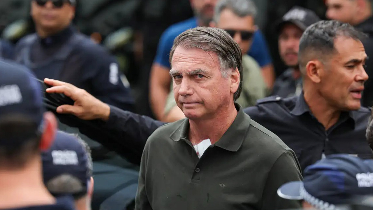 Ministros do STF votam por manter prisão preventiva de Bolsonaro