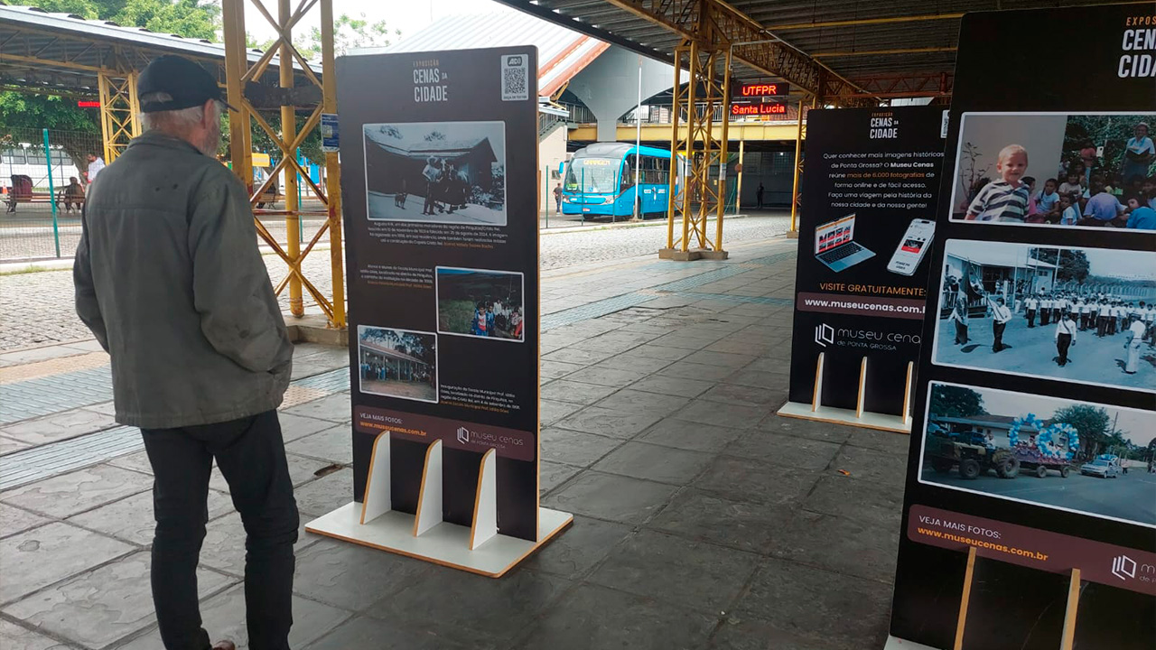 Exposição itinerante apresenta fotos históricas de Ponta Grossa