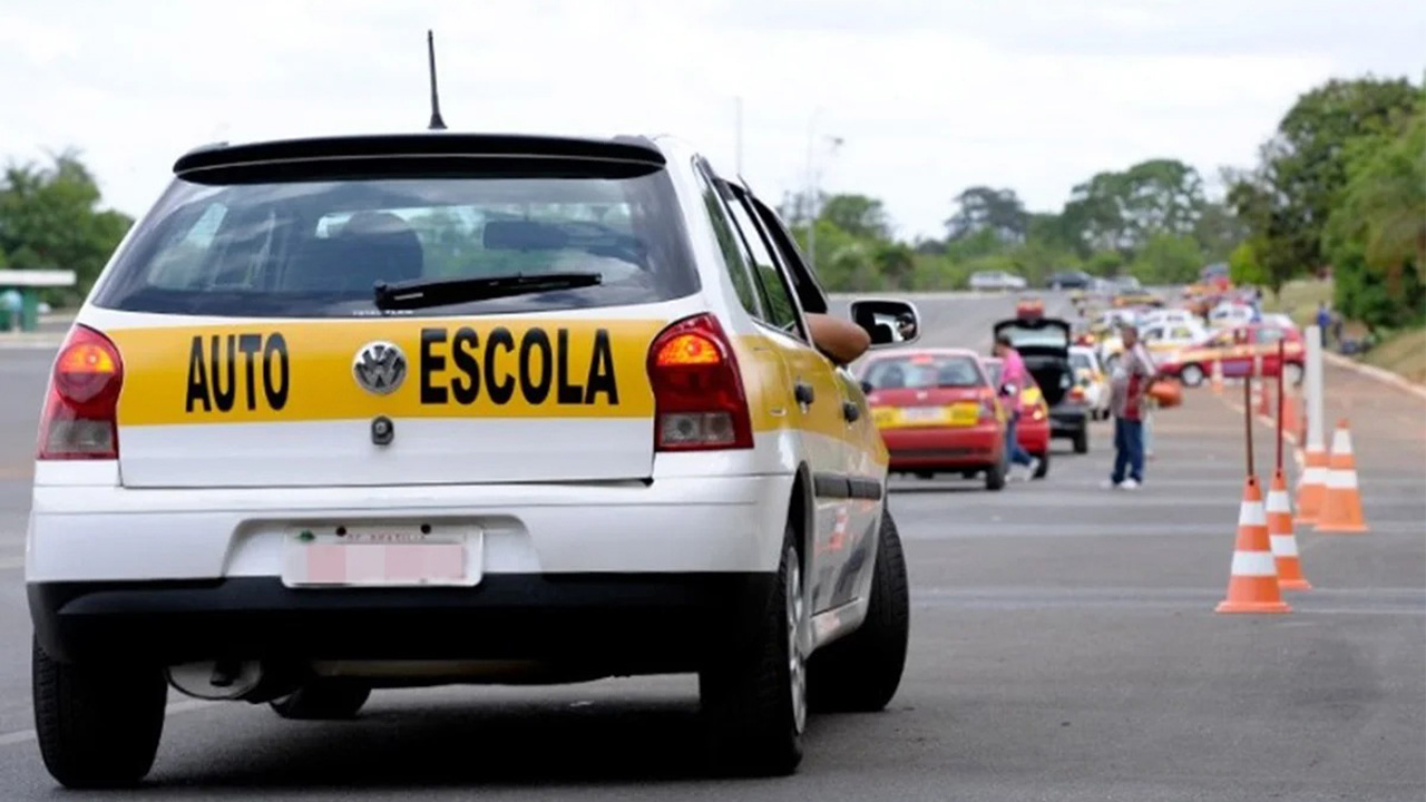 Contran aprova regras que simplificam processo para obter a CNH; saiba o que muda