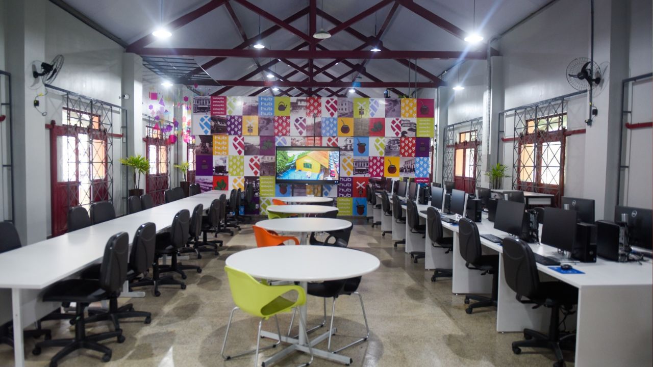 Estação Hub promove oficina de criatividade para adolescentes