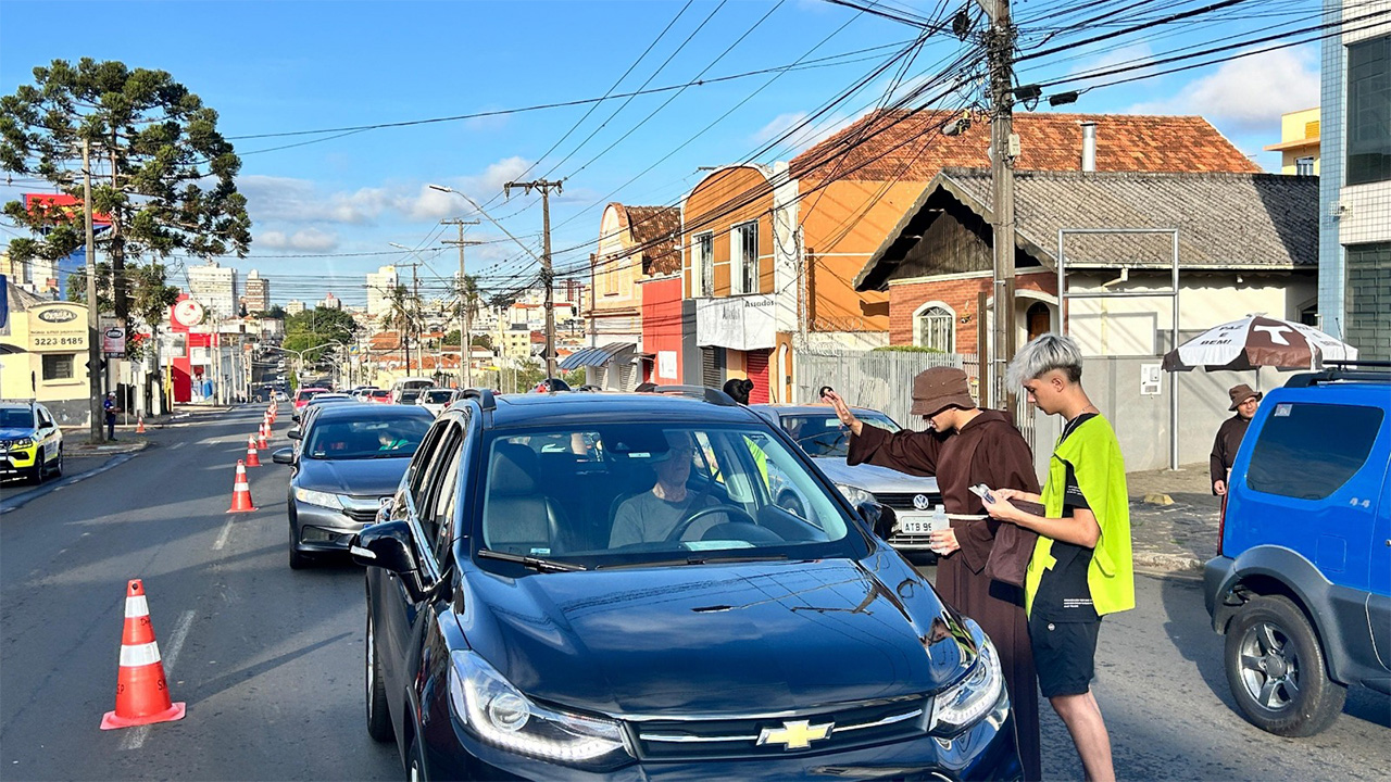 Igrejinha de Uvaranas recebe a 27ª Bênção dos Carros nesta sexta-feira (9)