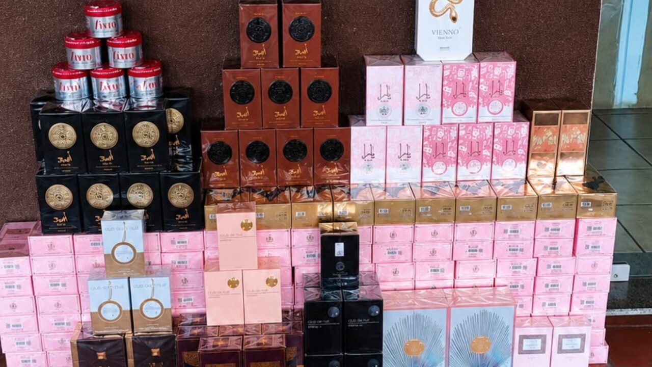 PM apreende carga de perfumes importados avaliada em R$ 60 mil na Rodoviária de Ponta Grossa