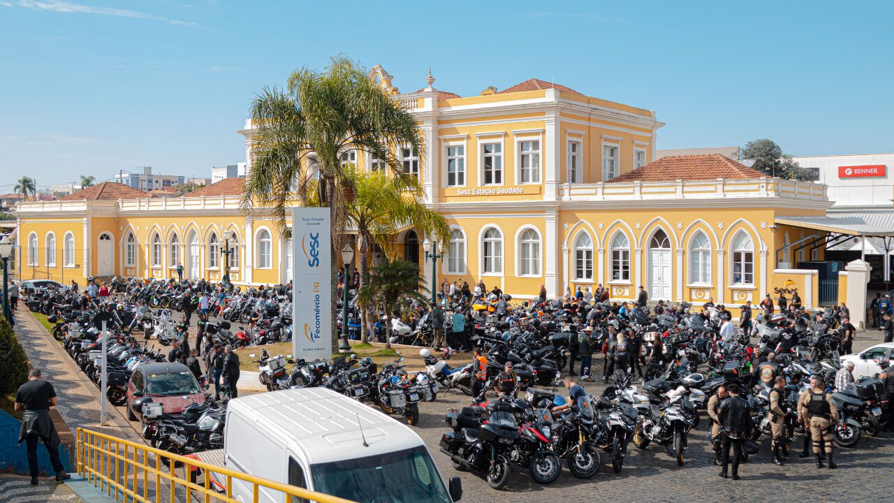 Entre motos, música e histórias: Pontagrossauros Podcast faz cobertura especial do Rota 01