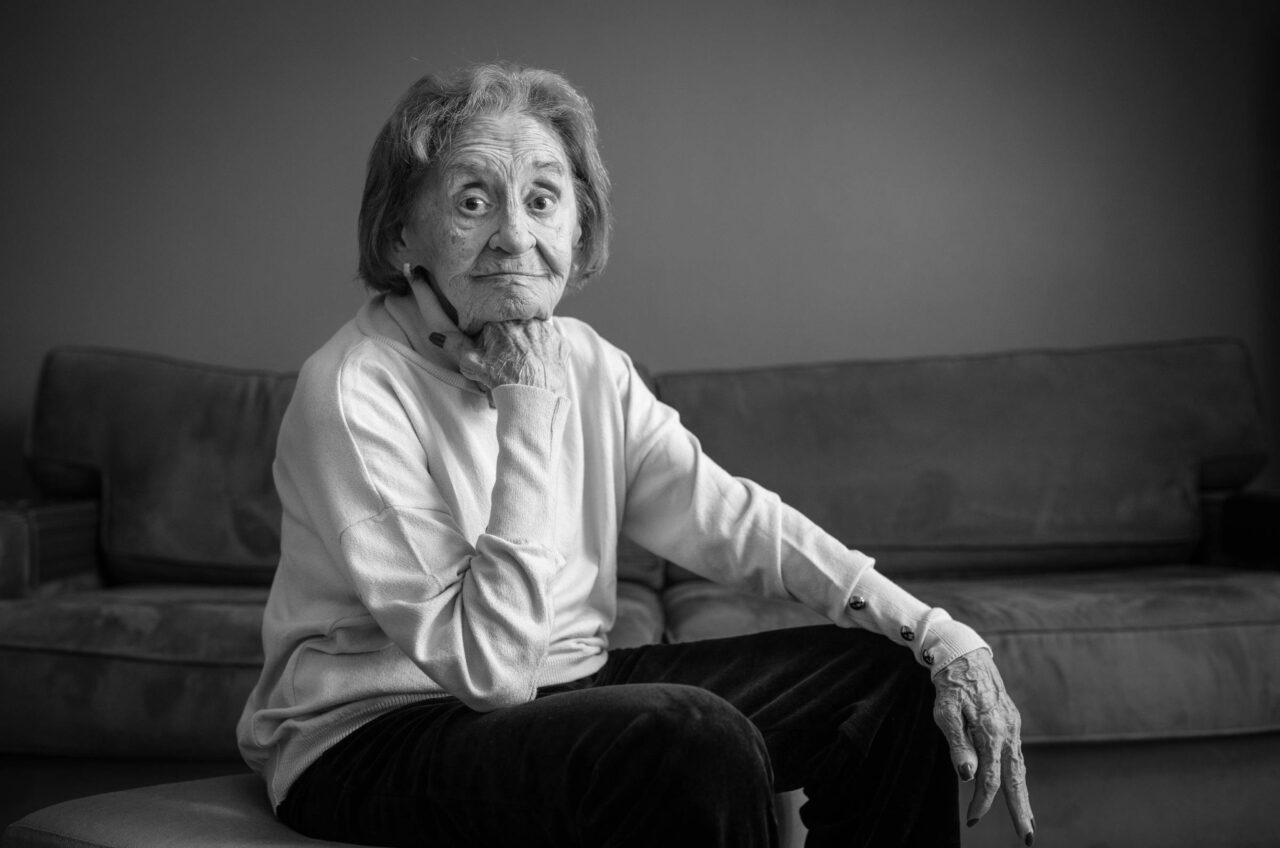 Ícone da dramaturgia brasileira, atriz Laura Cardoso morre aos 98 anos