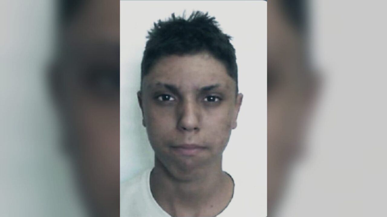 Homem encontrado morto na Concha Acústica é identificado como Leandro Angieski