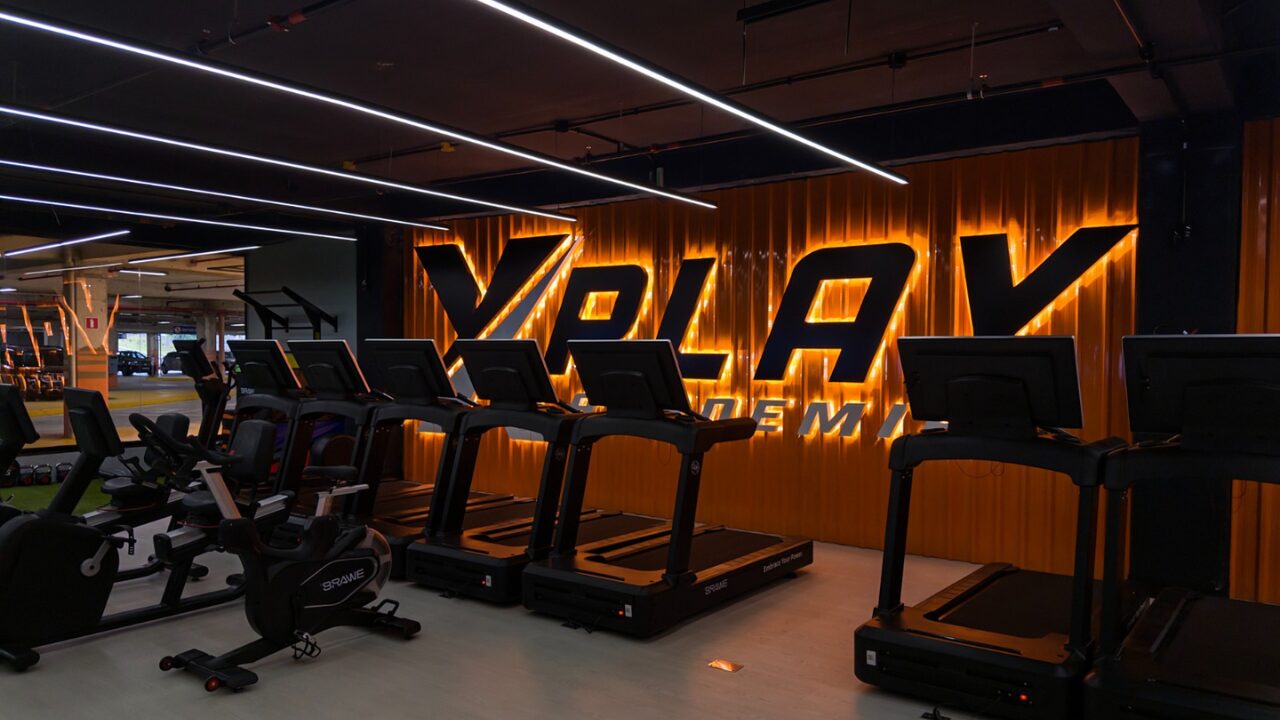 Academia XPlay inicia operação no Shopping Plaza Campos Gerais em Ponta Grossa