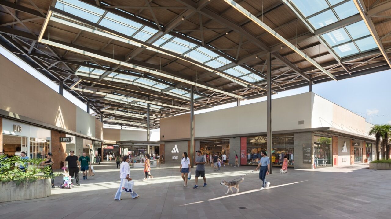 A psicologia do bom negócio: City Center Outlet Premium lança campanha focada no consumo inteligente e na autonomia do cliente
