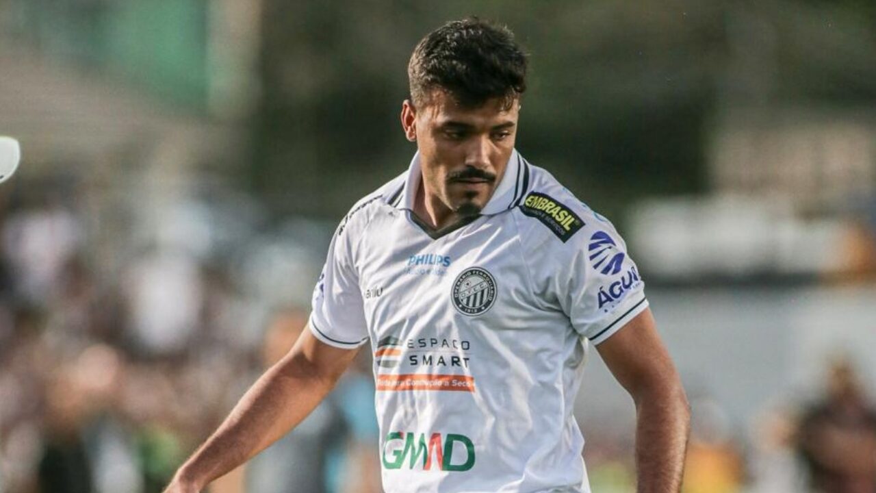 Vinicius Mingotti tem nova lesão no joelho esquerdo e seguirá tratamento com fisioterapia