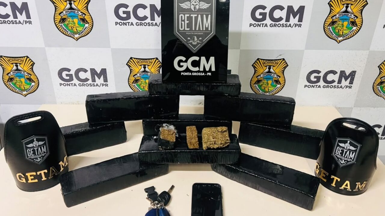 GETAM apreende cerca de 8 quilos de maconha durante abordagem em Ponta Grossa