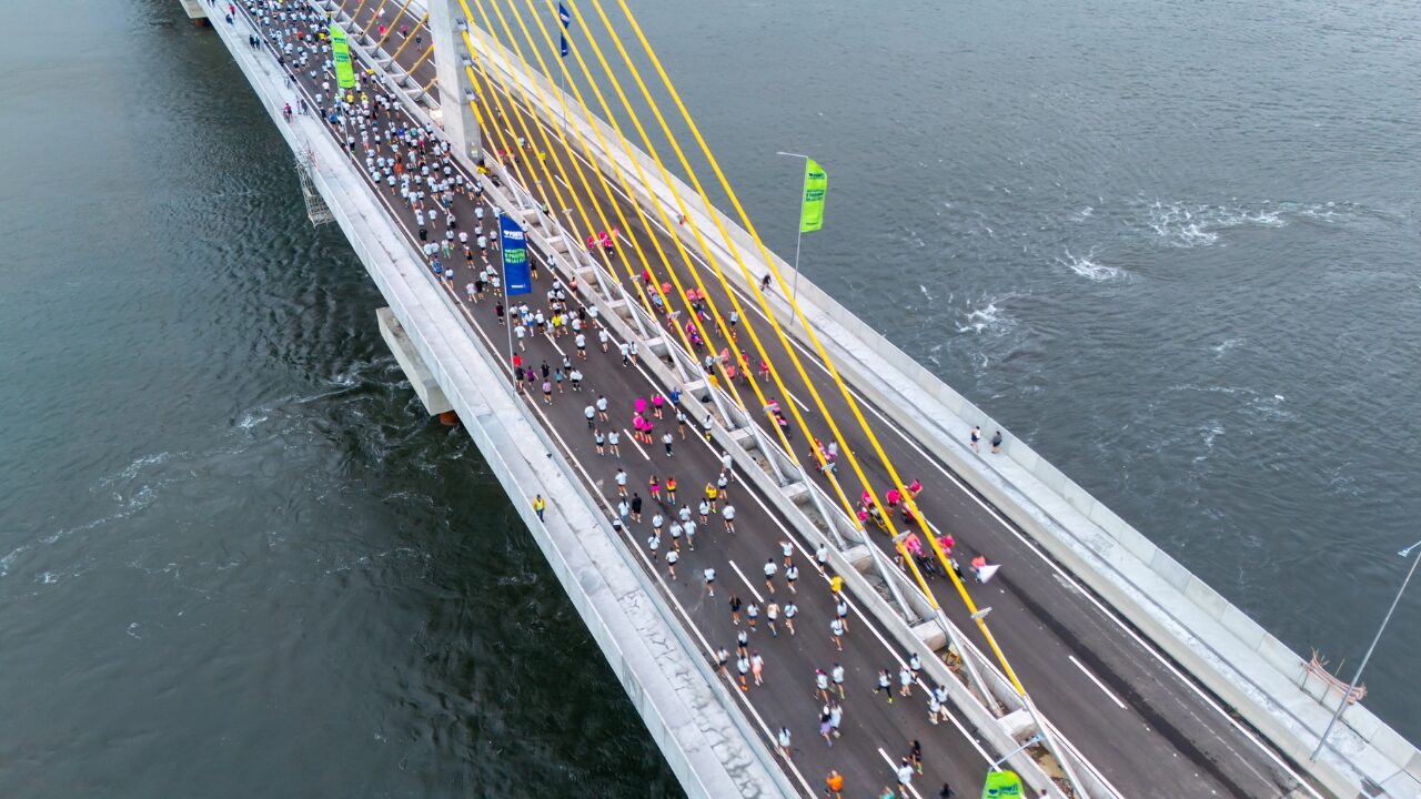 Maratona Internacional do Paraná volta à Ponte de Guaratuba em 2027 com R$ 581 mil em premiações